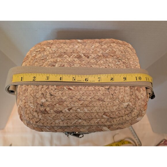 Woven Insulated Cooler Bag Adjustable Strap & Zip Closure Water Lily & Cornhusk - Picture 11 of 13